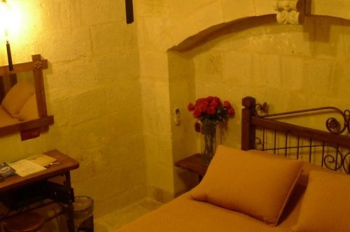 Standard Stone Room